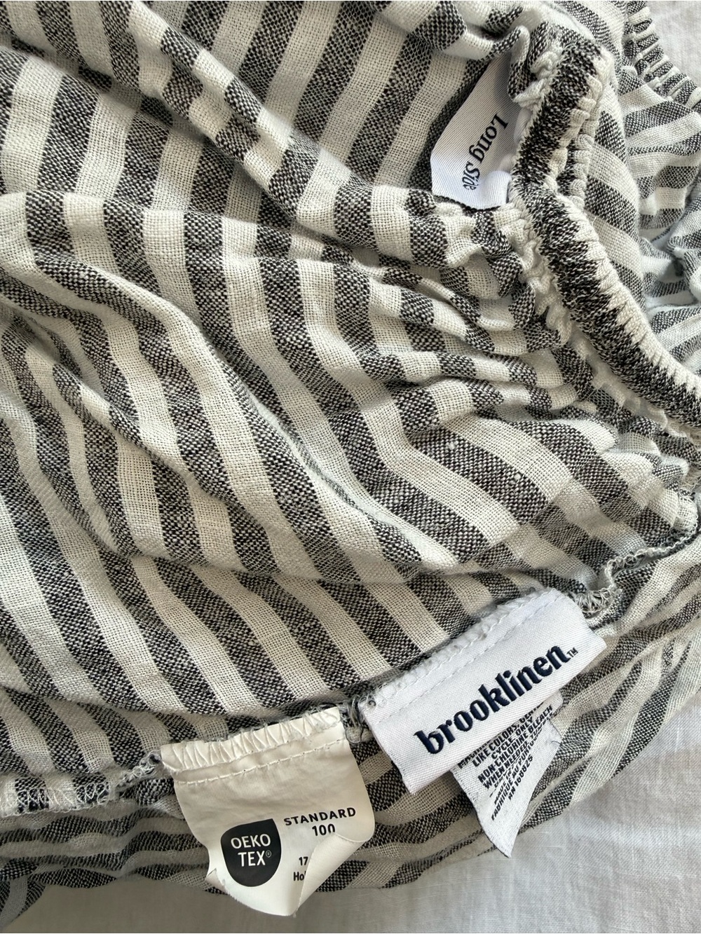 Brooklinen Washed European Oxford Striped Linen Core Sheet Set Queen - Picture 7 of 7